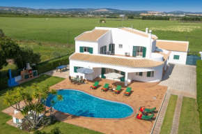 Villa Sandra by Villa Plus
